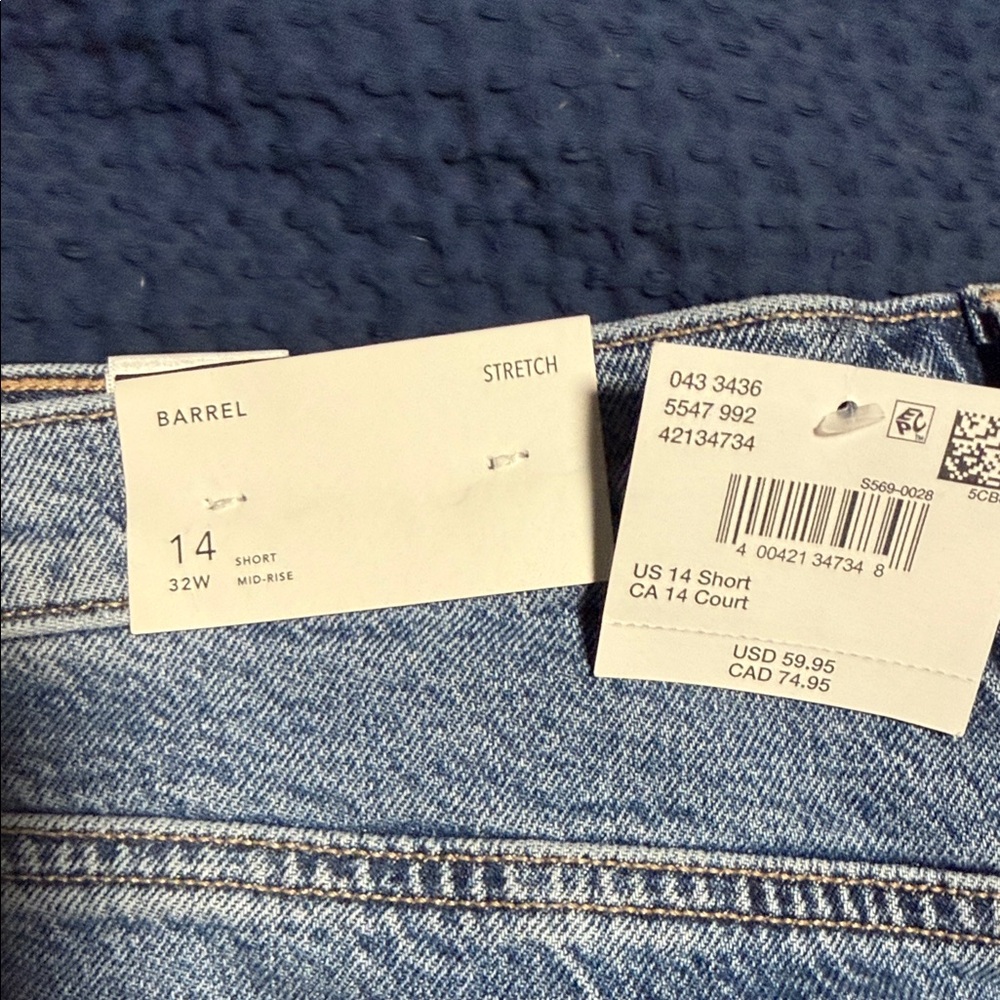 American Eagle Barrel Jean NWT Size 14